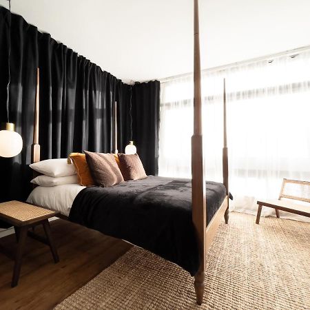 런던 The Chamberlin, Powell & Bon, By The Design Traveller 아파트 외부 사진